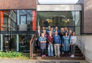 "Schwabdidu, Gott kennt meinen Namen!" Johannes Ditthardt bewegt Schüler*innen, Studierende und Erzieher*innen am Elisabeth-von-der-Pfalz-Berufskolleg